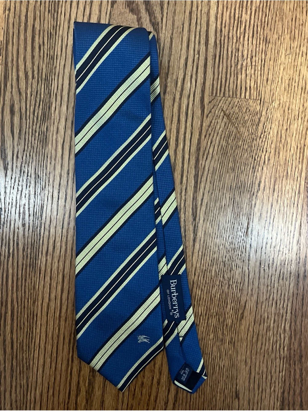 VTG Men's Burberrys of London Striped Tie Blue Gold logo made in Italy 100% silk